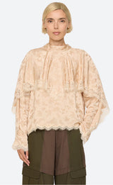 Shay Top