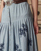 THE CHAMBRAY EMBROIDERED HIGHLAND SKIRT