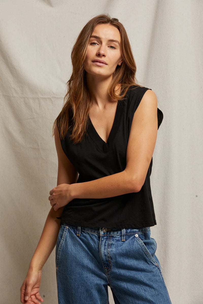 Margot Tee