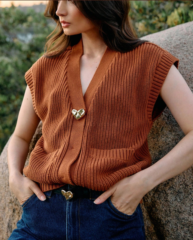Cuore Sweater Vest