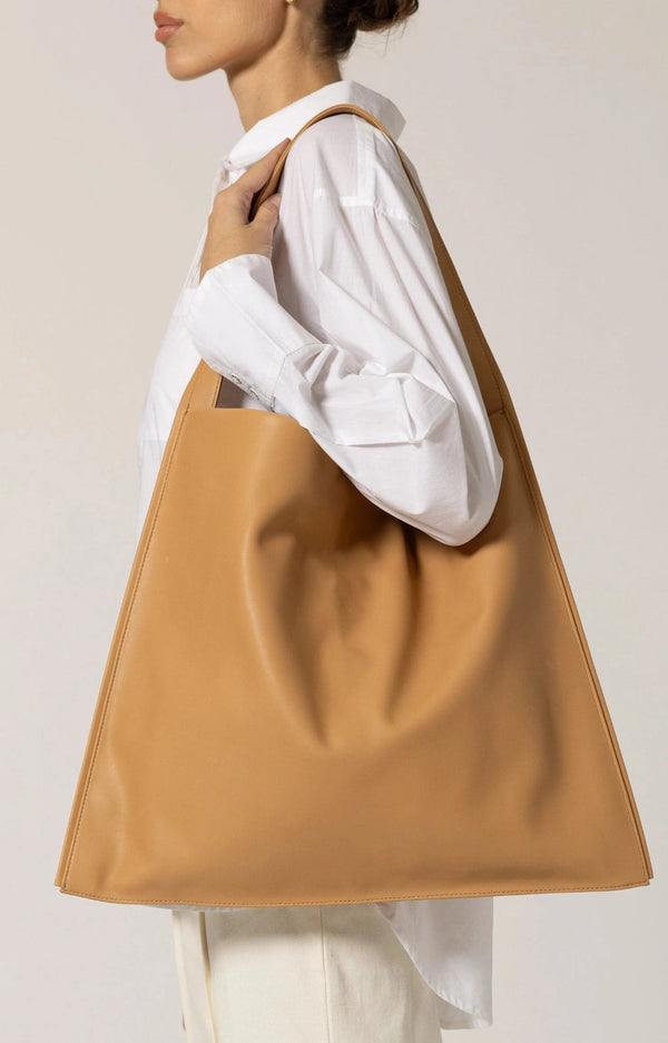 Ariadne Tote Bag
